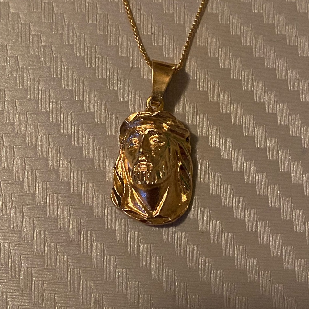 Jesus medallion 14K filled necklace